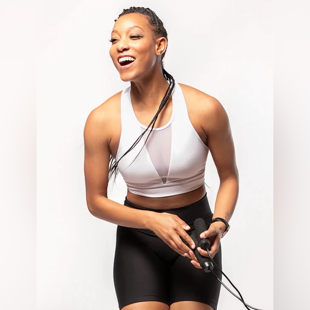 🤍Elevé Dance Vivian Crop Top in Stage White W a Mesh Deep V Panel & Racer back